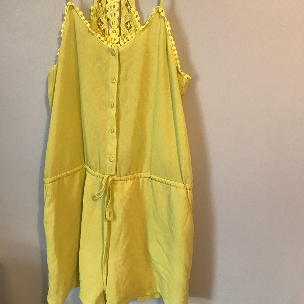 Bright Romper! Neon green! Cute lace detail!